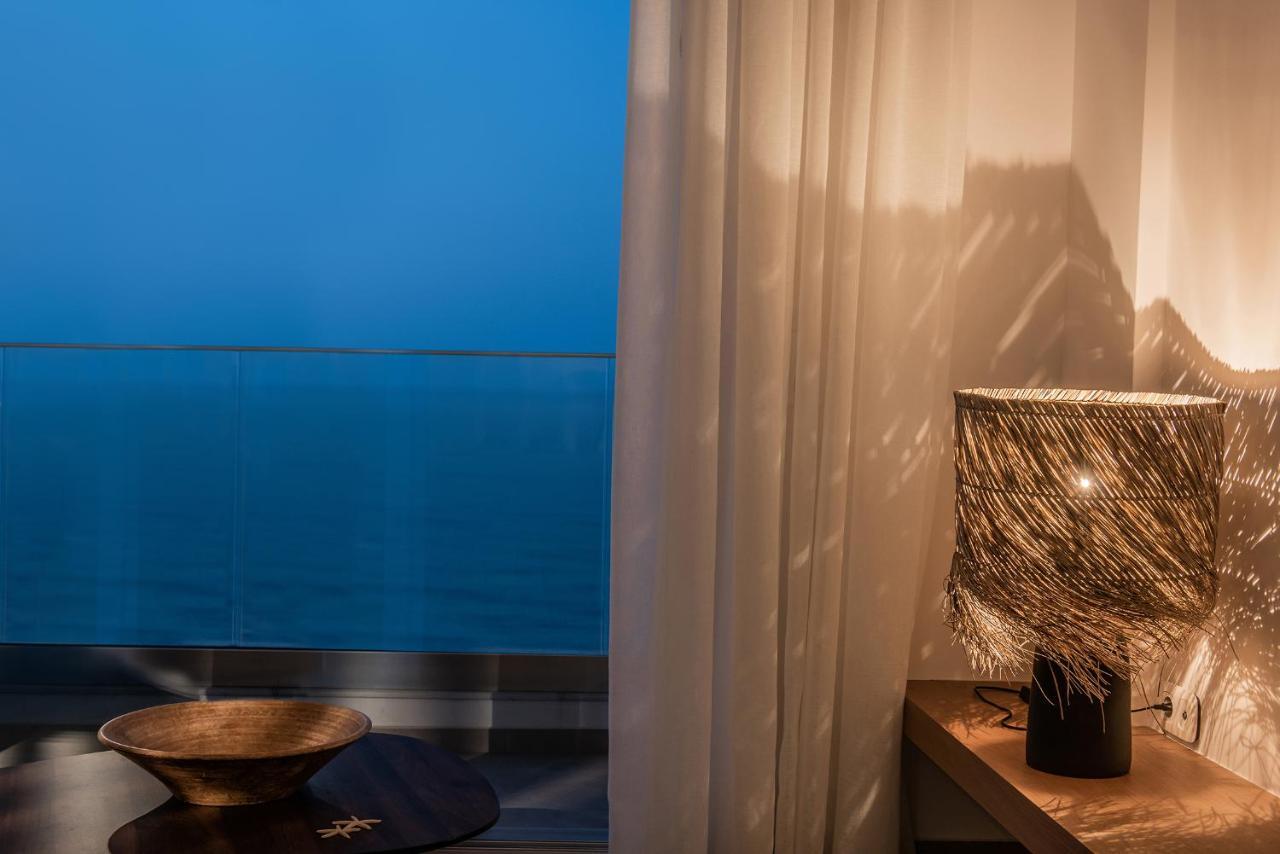Khroma Luxury Suite 1 Beach Front Apartment Limenas Chersonisou Exterior foto